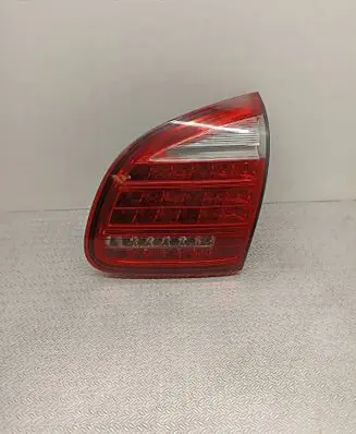 Porsche Cayenne (92A) Tailgate rear/tail lights 7P5945094K 89090774