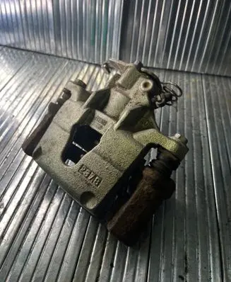 Nissan Interstar Rear brake caliper 4401100QAB