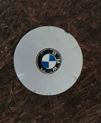 BMW 3 E36 R15 wheel hub/cap/trim 1182766 36131182766