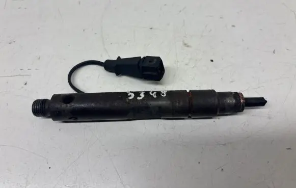 Volvo S40, V40 Fuel injector 0432193754