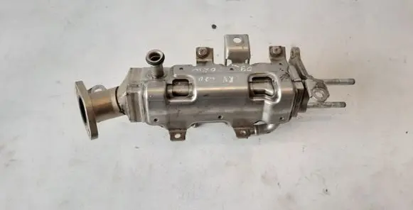 Honda CR-V EGR valve cooler 18721RFVG010M2 28J10A000122