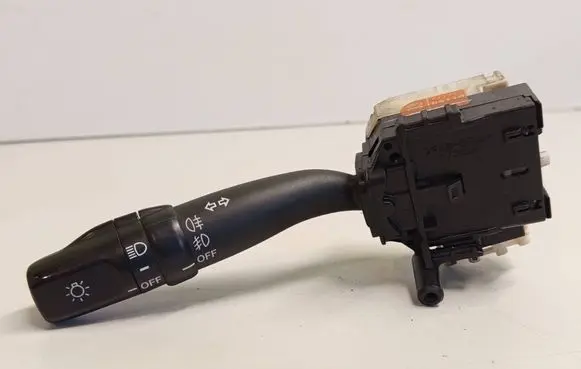 Toyota Avensis T250 Indicator stalk 173650 8414005110