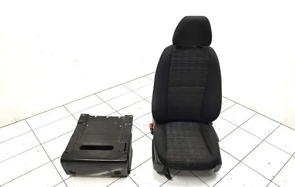 Mercedes-Benz Vito Viano W447 Front driver seat 