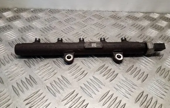 Fuel main line pipe