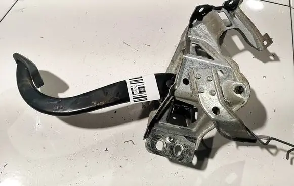 Opel Zafira A Brake pedal 