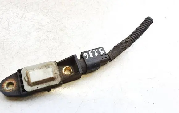 Chrysler Pacifica Airbag deployment crash/impact sensor 04686957ac 1831301771