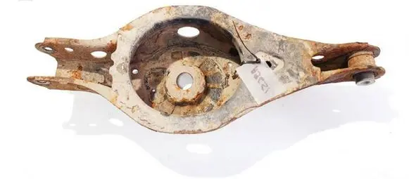 Infiniti FX Rear upper control arm/wishbone
