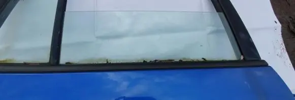 Mazda Premacy Rear door window glass