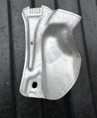 Volvo S90, V90 Heat shield in engine bay 31431799
