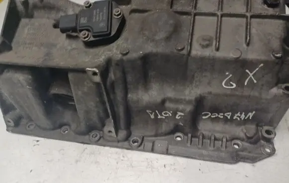 BMW 5 F10 F11 Oil sump GD01653