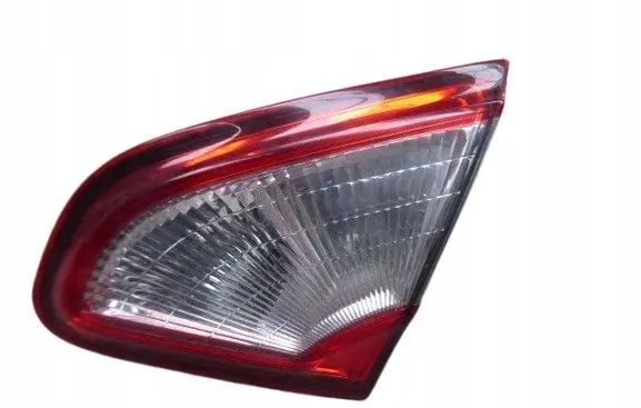 Nissan Qashqai Rear/tail lights 89503209B265501A
