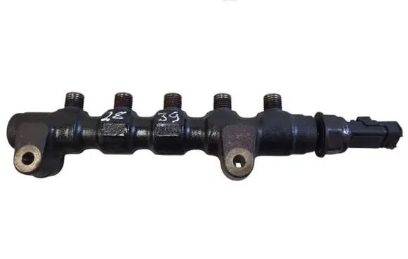 Citroen C4 I Picasso Fuel main line pipe 9654590 727000435 9654592680