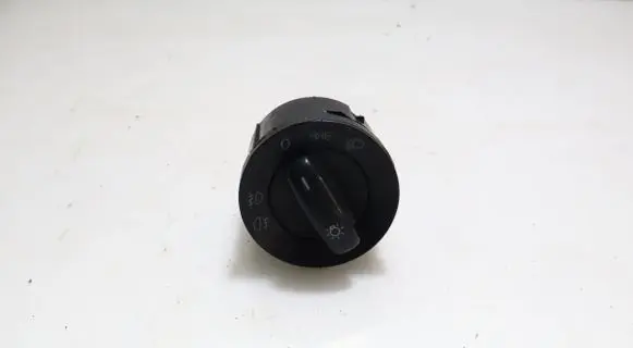 Volkswagen Caddy Light switch