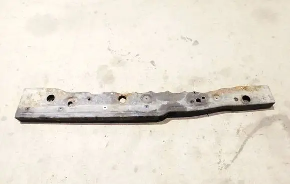 Nissan Note (E11) Front subframe