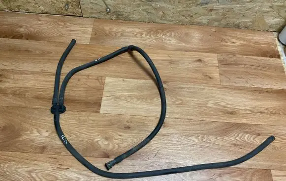 Volvo V70 Headlight washer hose/pipe 