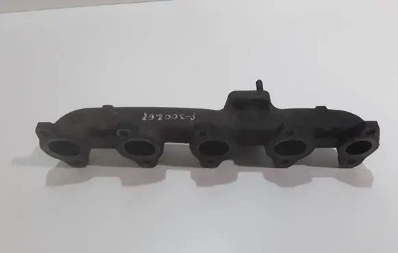 Peugeot 3008 I Exhaust manifold