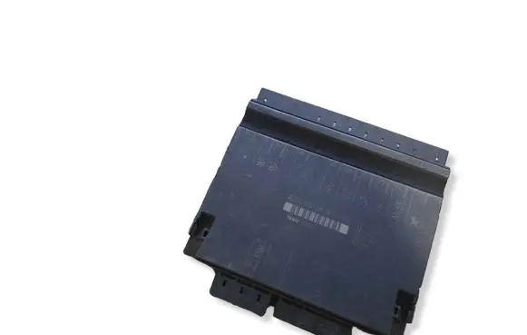 Mercedes-Benz S W220 Seat control module 2208206826