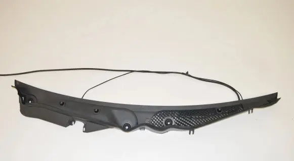 Mercedes-Benz CLS C218 X218 Wiper trim A2128301313