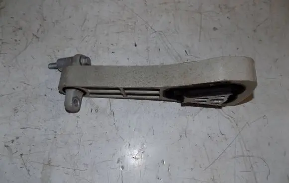 Volvo V60 Engine mount bracket 31682684