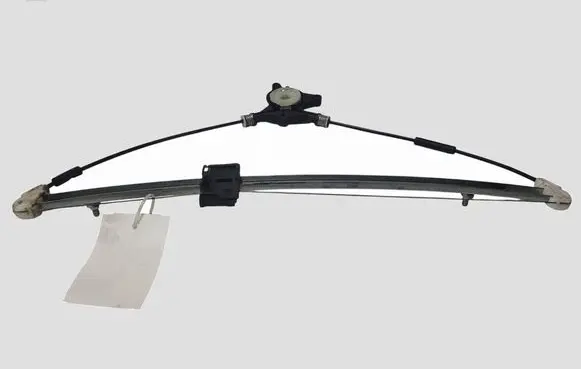 Mazda CX-7 Rear window lifting mechanism without motor