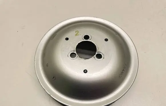 Audi A6 S6 C6 4F Water pump pulley 06E121031