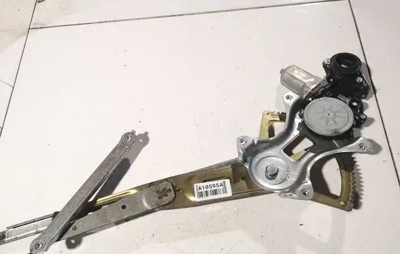 Toyota Yaris Sliding door window regulator with motor 