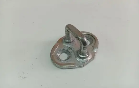 Mazda 3 II Front door lock loop/hook striker