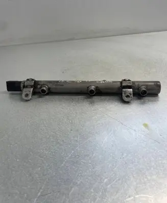 Mercedes-Benz ML W164 Fuel main line pipe A64207006