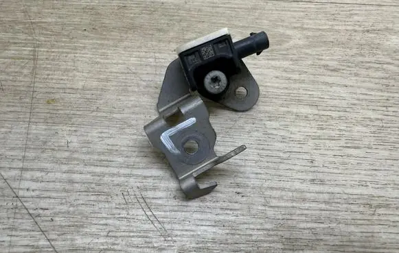 Airbag deployment crash/impact sensor
