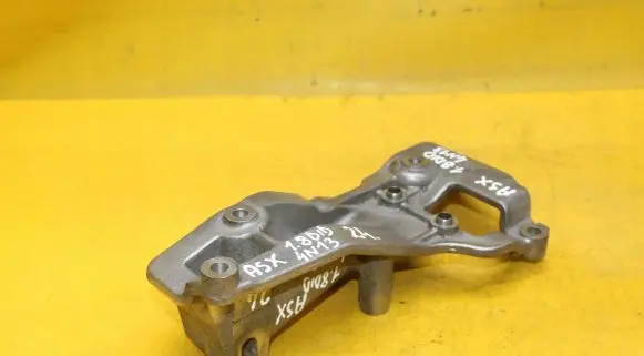 Mitsubishi ASX Engine mounting bracket 1801A113