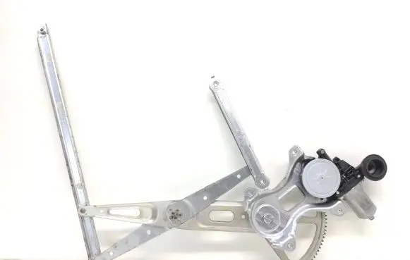 Toyota RAV 4 (XA30) Front door window regulator with motor 8571035180