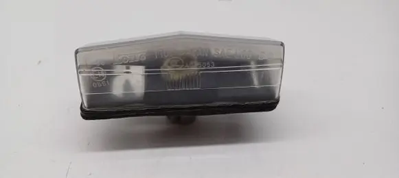 Lexus CT 200H Number plate light E130551