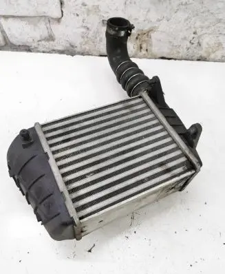 Audi A4 S4 B7 8E 8H Intercooler radiator 8E0145806L
