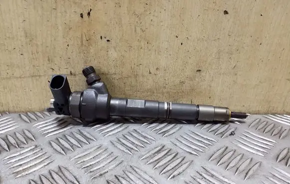 Volkswagen Sharan Fuel injector 03L130277J 0445110369