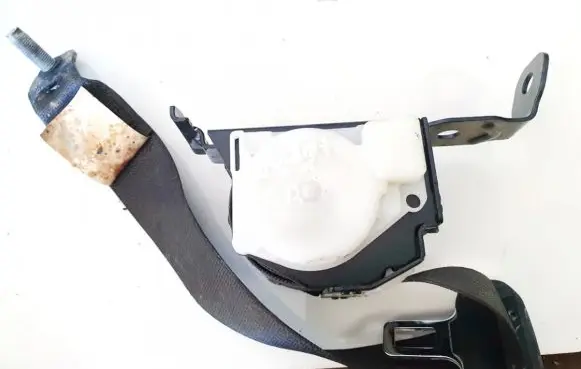 Opel Insignia A Rear seatbelt 502xe5t1g1 306106999p10-ag