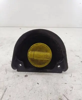 Renault Master III Oil filler cap 8200795333