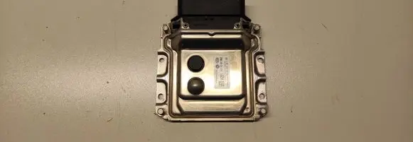 KIA Ceed Adblue control unit 296102U200