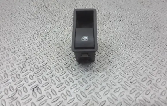 Opel Zafira B Electric window control switch 13228711
