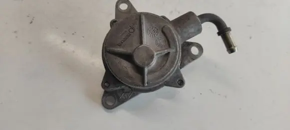 Renault Laguna I Vacuum pump 7M0145957N 2188305D