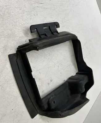 Peugeot 308 Intercooler air channel guide 9677363980