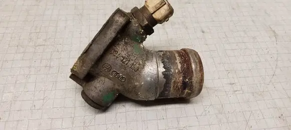 Volvo V70 Engine coolant pipe/hose 034121133