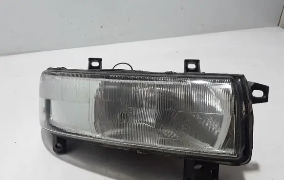Renault Master II Headlight/headlamp 7700352104