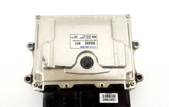 KIA Ceed Engine control unit/module 3910303CD1