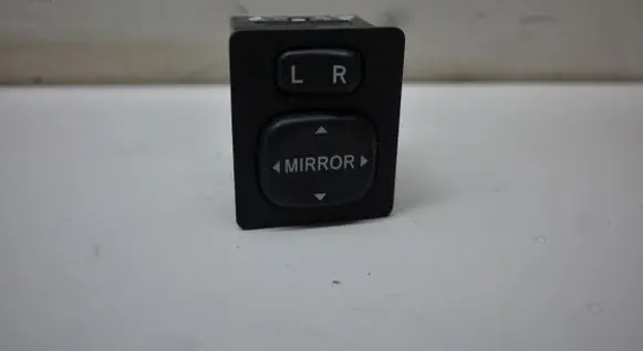 Toyota Corolla Verso AR10 Wing mirror switch 769746D