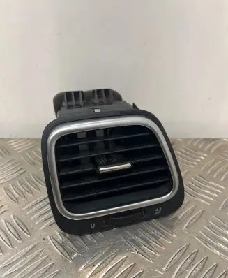 Volkswagen Eos Dashboard side air vent grill/cover trim 1Q0819704K