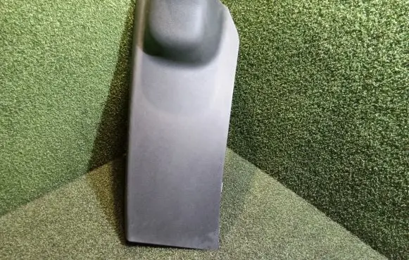 Opel Vivaro (B) pillar trim (bottom) 769166740R 769162691R 93868794
