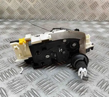 Audi e-tron Coupe door lock (next to the handle) 4K1837015 4K1837015J