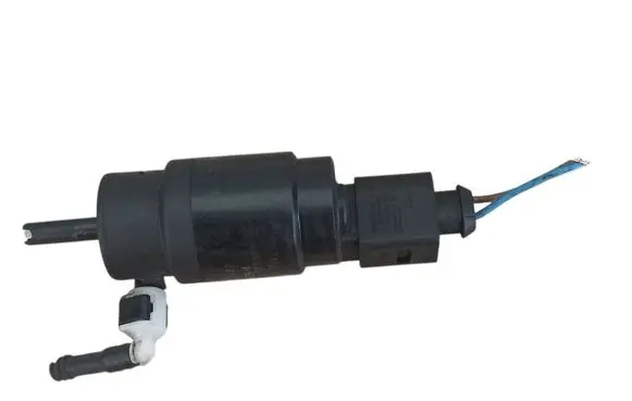 Volkswagen Golf VII Windscreen/windshield washer pump 1K5955651