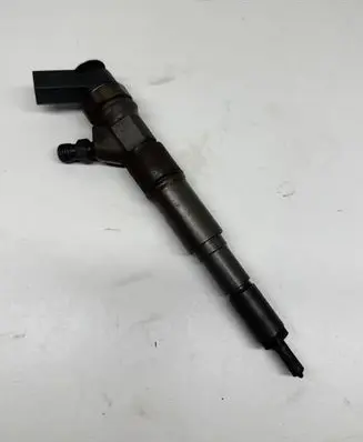 BMW 5 E60 E61 Fuel injector 7794435 0445110209