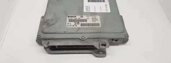 Peugeot 406 Engine control unit/module 0261204407 9627890280